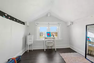 2005 Miles Rd, Springfield Township, OH 45231 - Photo 21