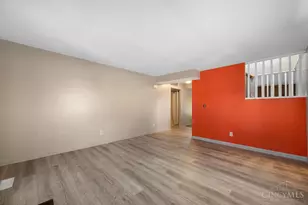 8951 Willowgate Ln, Huber Heights, OH 45424 - Photo 5