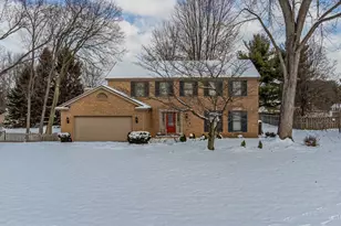 70 Eleanor Dr, Springboro, OH 45066 - Photo 1