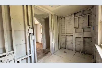 16990 Bodman Road, Sterling Township, OH 45154 - Photo 23