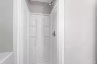 5801 W Fork Rd, Green Township, OH 45247 - Photo 15