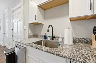 1874 Fairfax Ave, Cincinnati, OH 45207 - Photo 41