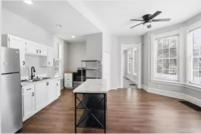 1874 Fairfax Avenue, Cincinnati, OH 45207 - Photo 9