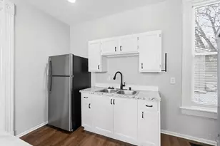 1874 Fairfax Ave, Cincinnati, OH 45207 - Photo 11