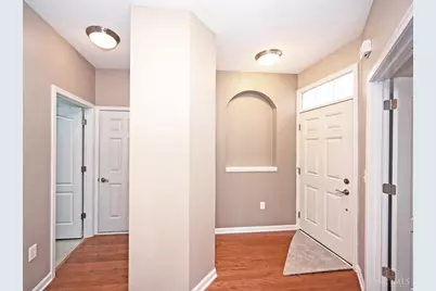 6176 Glenlaurel Drive, Hamilton Township, OH 45039 - Photo 7