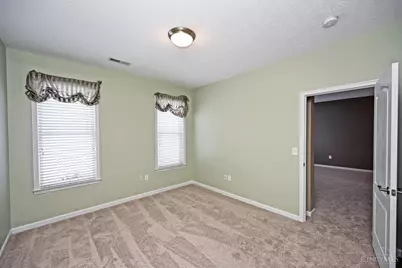 6176 Glenlaurel Drive, Hamilton Township, OH 45039 - Photo 25