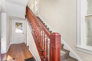 6106 Sycamore St, Elmwood Place, OH 45216 - Photo 3