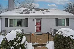 1847 8 Mile Rd, Anderson Township, OH 45255 - Photo 3