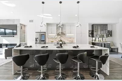 209 Hastings Street, Cincinnati, OH 45219 - Photo 23