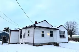 841 Ohio Ave, Wilmington, OH 45177 - Photo 1