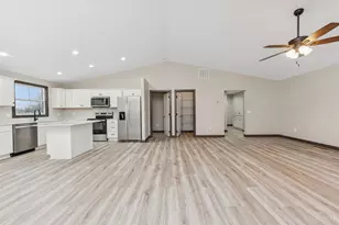 118 Shawnee Dr, Franklin Township, OH 45171 - Photo 7