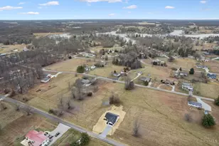 118 Shawnee Dr, Franklin Township, OH 45171 - Photo 5