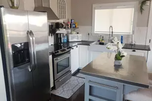 399 Oregon St, Cincinnati, OH 45202 - Photo 7