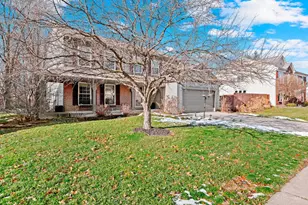 724 Regent Rd, Union Township, OH 45245 - Photo 3