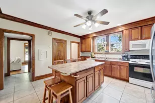 1917 Springdale Rd, Springfield Township, OH 45231 - Photo 15