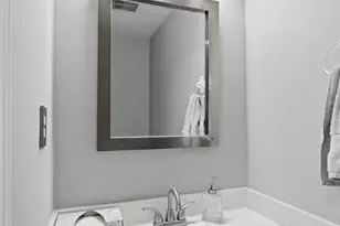 1012 Stratford Ct, Loveland, OH 45140 - Photo 13