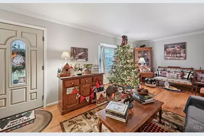 318 Miami Valley Drive, Miami Township, OH 45140 - Photo 3