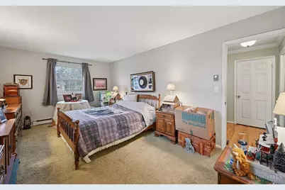 318 Miami Valley Drive, Miami Township, OH 45140 - Photo 15