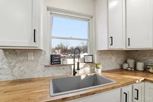 1015 Mc Kelvey Rd, Springfield Township, OH 45231 - Photo 13