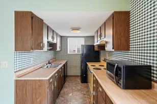 1619 Carriage Dr, Middletown, OH 45044 - Photo 13