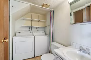 1619 Carriage Dr, Middletown, OH 45044 - Photo 17