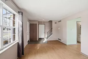 1619 Carriage Dr, Middletown, OH 45044 - Photo 7