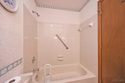 1500 Madison Avenue, Cincinnati, OH 45231 - Photo 39