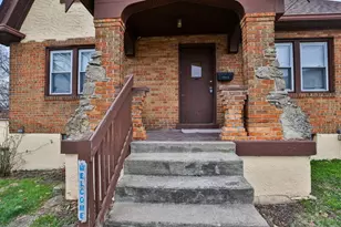 4893 N Overlook Ave, Cincinnati, OH 45238 - Photo 3