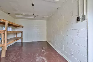 4893 N Overlook Ave, Cincinnati, OH 45238 - Photo 31