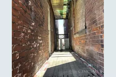 701 W Wyoming Avenue, Lockland, OH 45215 - Photo 11