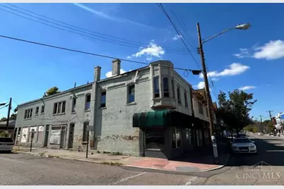 701 W Wyoming Avenue, Lockland, OH 45215 - Photo 1