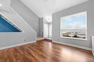 5434 Old Farm Dr, Deerfield Township, OH 45040 - Photo 9