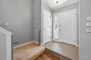 5434 Old Farm Dr, Deerfield Township, OH 45040 - Photo 3