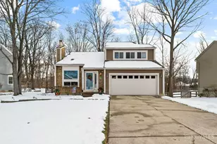 5434 Old Farm Dr, Deerfield Township, OH 45040 - Photo 1