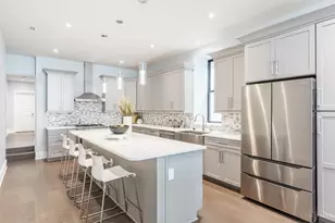 163 E McMicken Ave, Cincinnati, OH 45202 - Photo 9