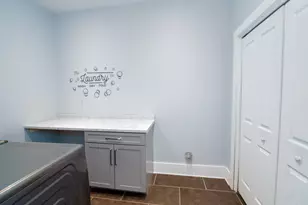 163 E McMicken Ave, Cincinnati, OH 45202 - Photo 15