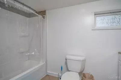 89 E Main Street, Martinsville, OH 45146 - Photo 23