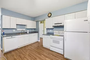 6433 Springdale Rd, Colerain Township, OH 45247 - Photo 15