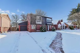 2805 Langdon Farm Rd, Cincinnati, OH 45212 - Photo 3