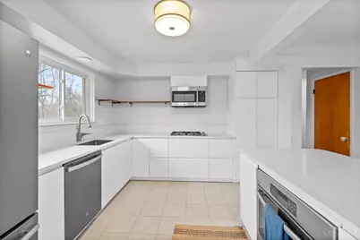 1225 Dean Court, Cincinnati, OH 45230 - Photo 9