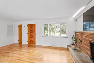 1225 Dean Court, Cincinnati, OH 45230 - Photo 3