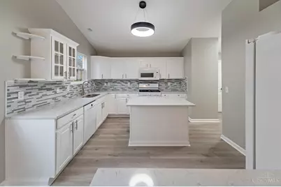 11570 Rose Lane, Springdale, OH 45246 - Photo 5