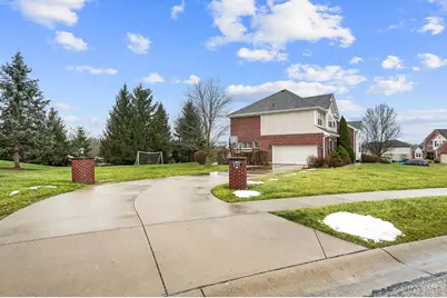 6745 Legacy Ridge Lane, Green Township, OH 45248 - Photo 3