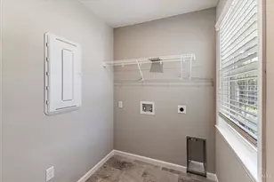 5890 Parkview Ln, Miami Township, OH 45150 - Photo 17