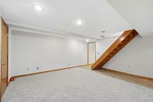 941 Springbrook Dr, Springfield Township, OH 45224 - Photo 31