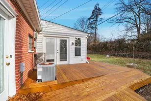 941 Springbrook Dr, Springfield Township, OH 45224 - Photo 19