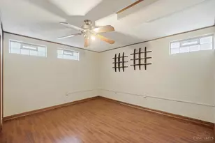 941 Springbrook Dr, Springfield Township, OH 45224 - Photo 33