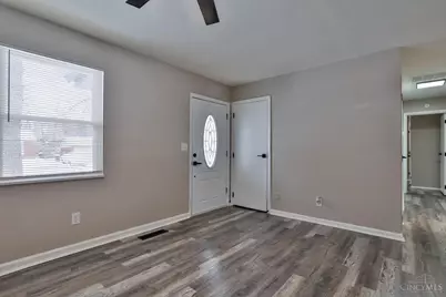 2071 Roosevelt Avenue, Springfield Township, OH 45240 - Photo 7