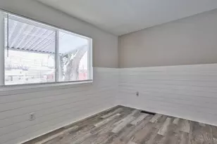 2071 Roosevelt Ave, Springfield Township, OH 45240 - Photo 15