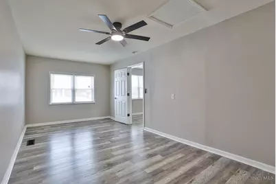 2071 Roosevelt Avenue, Springfield Township, OH 45240 - Photo 15